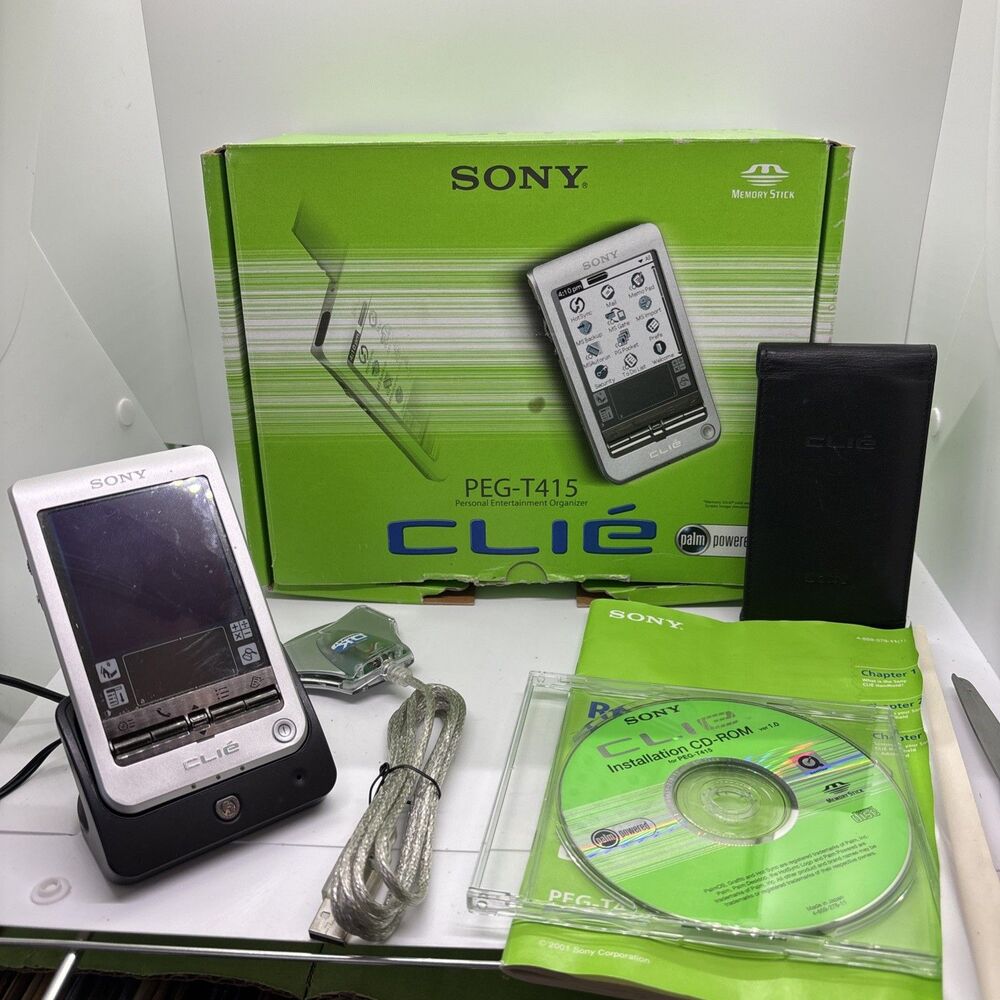 Sony Clie PEG-T665C Personal Entertainment Organizer Palm OS and Charger Parts